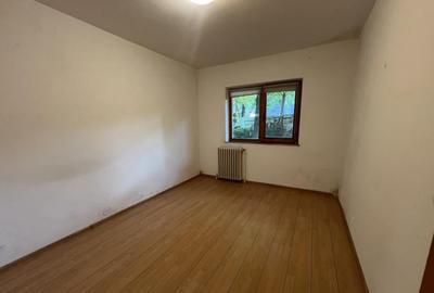 Apartament 4 camere zona Nicolina - 3