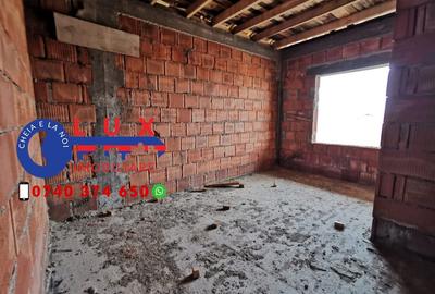 Casă cu 3 camere cu Teren 650 Mp în Malcoci - 6