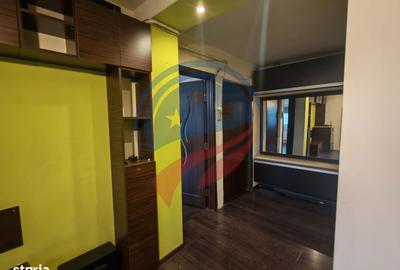 Apartament cu 3 camere decomandat în 1 Mai - 1