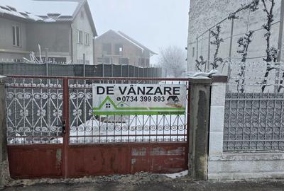 Casă cu 4 camere în Central