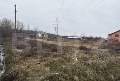 Teren de 1049 mp, în Priseaca - 3