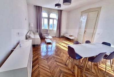 Apartament cu 4 camere în Central