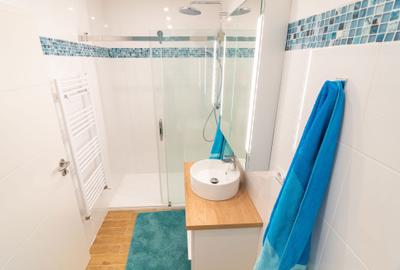 Apartament cu 2 camere decomandat în Central - 1
