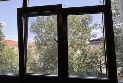 3 camere de vanzare, renovat | Roata Norocului - 9