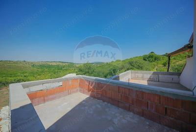 Casă cu 6 camere cu Teren 1253 Mp în Spitalul Județean - 1