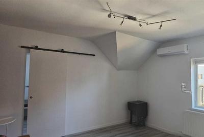 Apartament cu 2 camere decomandat, mobilat în Șelimbăr - 3