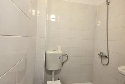 Garsonieră semidecomandată în Titan