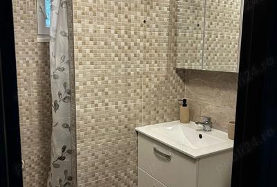 Apartament 3 camere de vanzare - 1