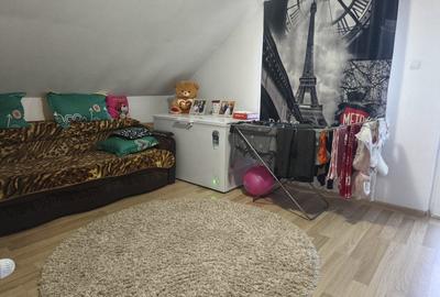 Casă cu 5 camere cu Teren 1000 Mp în Grămești - 12