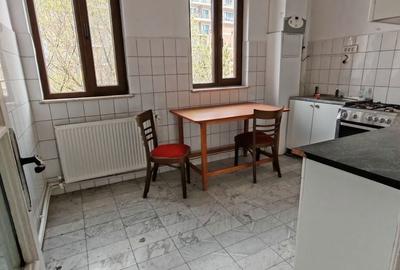 Apartament cu 5 camere în Moșilor - 14