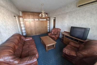 Apartament cu 4 camere semidecomandat în Ultracentral - 2