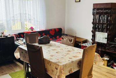 Casă cu 4 camere cu Teren 1345 Mp în Central - 2