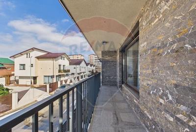 Casă cu 5 camere cu Teren 334 Mp în Vest - 47