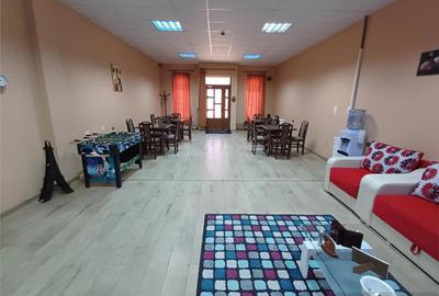 Casă cu 5 camere cu Teren 140 Mp în Moldova Nouă - 2