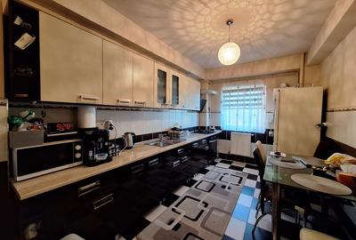 Apartament cu 2 camere decomandat, mobilat în Florești - 4