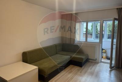 Apartament cu 3 camere decomandat, mobilat în Central - 2