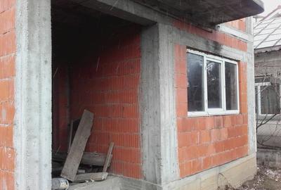 Casă cu 4 camere cu Teren 314 Mp în Bariera Vâlcii - 2