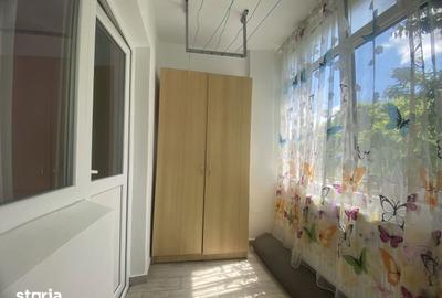 Apartament cu 3 camere decomandat în Micro 11 - 15