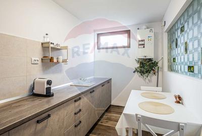 Casă individuală cu 7 camere cu Teren 860 Mp în Central - 10