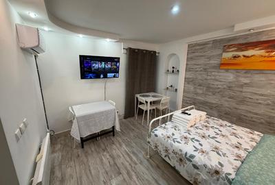 Garsonieră semidecomandată în Universitate - 2