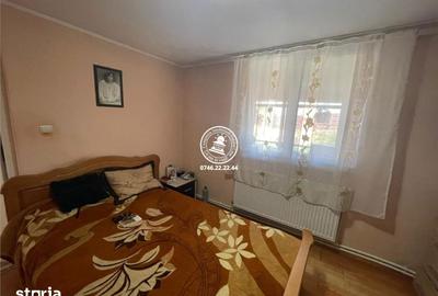 Casă cu 4 camere cu Teren 6200 Mp în Popricani - 5
