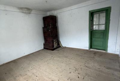Casă cu 5 camere cu Teren 3600 Mp în Vulturești - 16