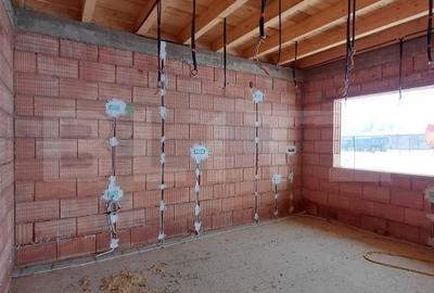 Casă cu 4 camere în Mihai Viteazu - 6