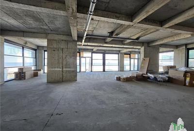 SPATIU COMERCIAL MAMAIA NORD PRIMA LINIE LA MARE - 9