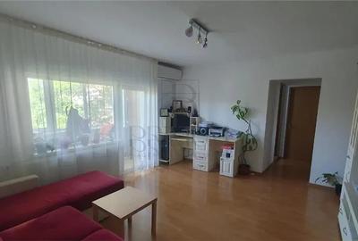 SPITALUL JUDETEAN - 3 CAM - 2 BAI - MOBILAT - ETJ.INTERMEDIAR - SPATIOS- - 4