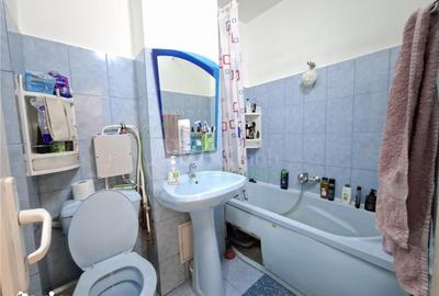 Apartament cu 2 camere semidecomandat în Cornișa - 1