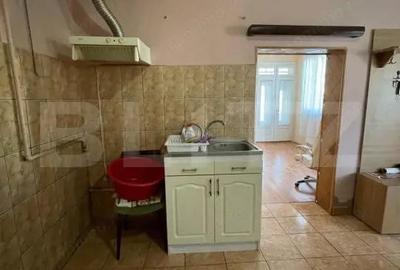 Casă cu 3 camere cu Teren 580 Mp în Central - 8