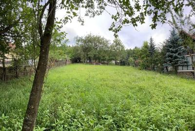 Teren de 566 mp, în Exterior Vest - 2