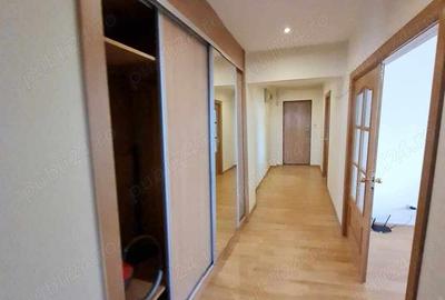 Apartament cu 3 camere decomandat în Central - 4