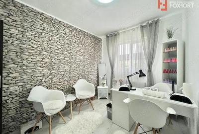 Apartament cu 3 camere semidecomandat, mobilat în Spitalul Județean - 1