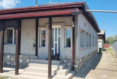 Casă cu 4 camere în Central - 4