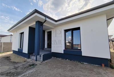 Casă individuală cu 4 camere cu Canalizare în Moșnița Nouă - 1