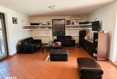 Casă cu 7 camere cu Teren 2500 Mp în Chiajna - 4