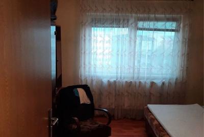 Apartament cu 3 camere decomandat în Cetate - 3