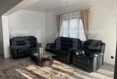 Casă cu 5 camere cu Teren 600 Mp în Central