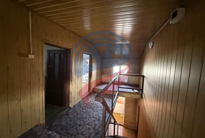 Casă individuală cu 8 camere cu Teren 453 Mp în 1 Mai - 14