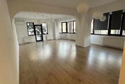 Apartament cu 3 camere semidecomandat în Cotroceni - 3