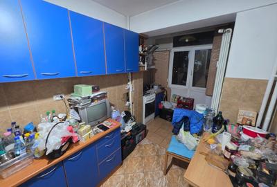 Apartament cu 2 camere semidecomandat, mobilat în Titan