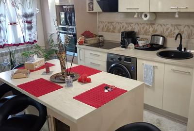 Apartament cu 2 camere decomandat în Intim - 5