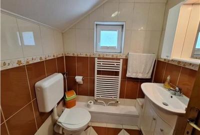 Casă cu 3 camere cu Teren 250 Mp în Hemeiuș - 3