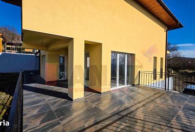 Casă cu 4 camere cu Teren 469 Mp în Terezian - 17
