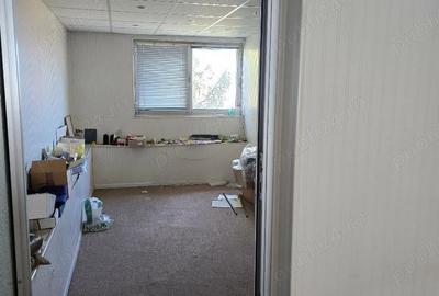 Spațiu comercial, de 8,000 mp, în Centura - 6