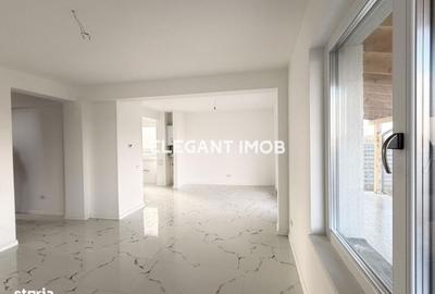 Casă cu 4 camere în Ostratu