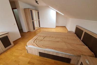 De inchiriat Apartament 4 camere cu scara interioara situat in zona Cetate. - 6