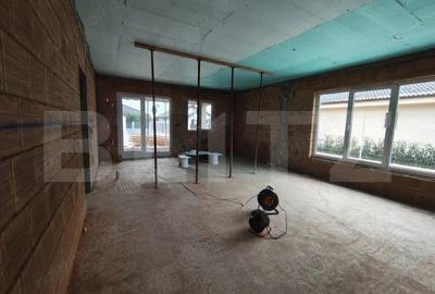 Casa finisata la cheie la intrare in Santandrei racordata la toate utilitatile - 3