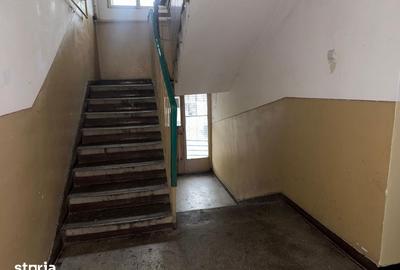 Apartament cu 3 camere în Micro 9 - 3
